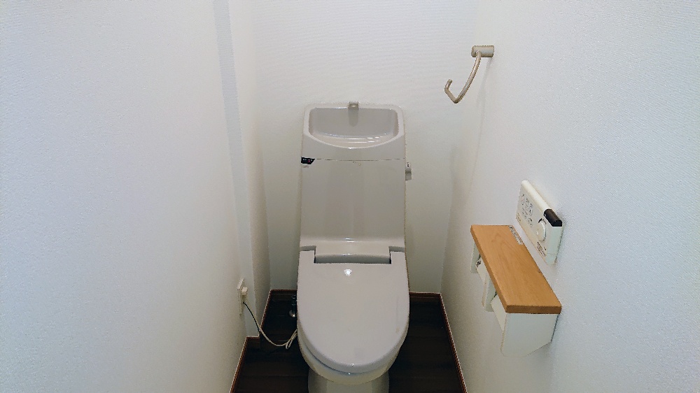 仙台でトイレのクロス張替えなら千田内装 壁紙張替え・内装リフォーム専門店