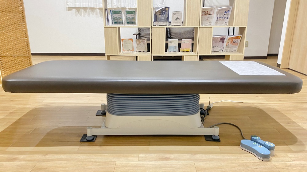 鍼灸治療和亀の施術室
