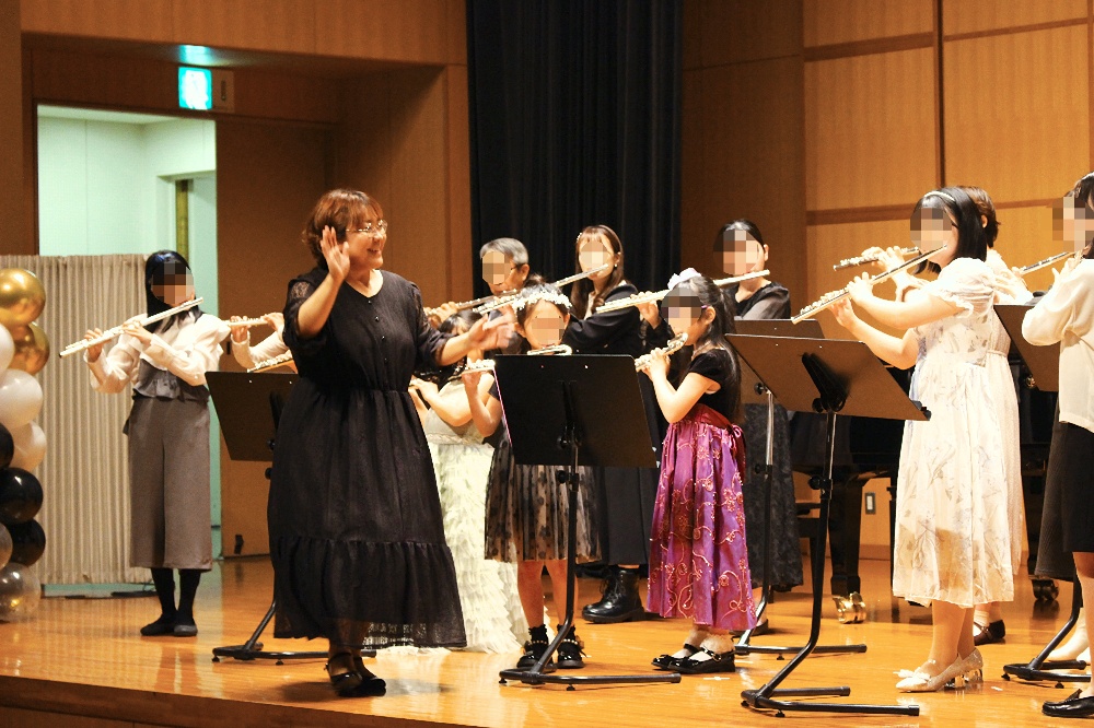 発表会舞台裏のフルート