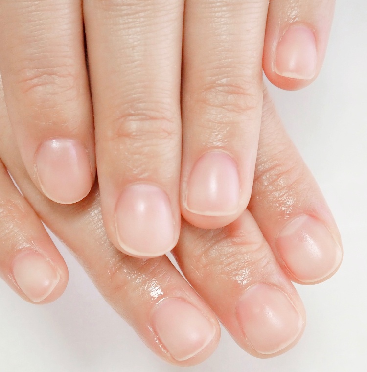 自爪みたいな自然な仕上がり