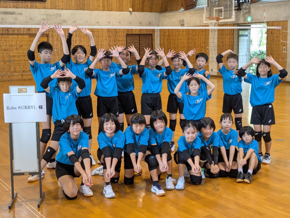 垂水区　バレーボールチーム試合風景(kobe SURRYL）