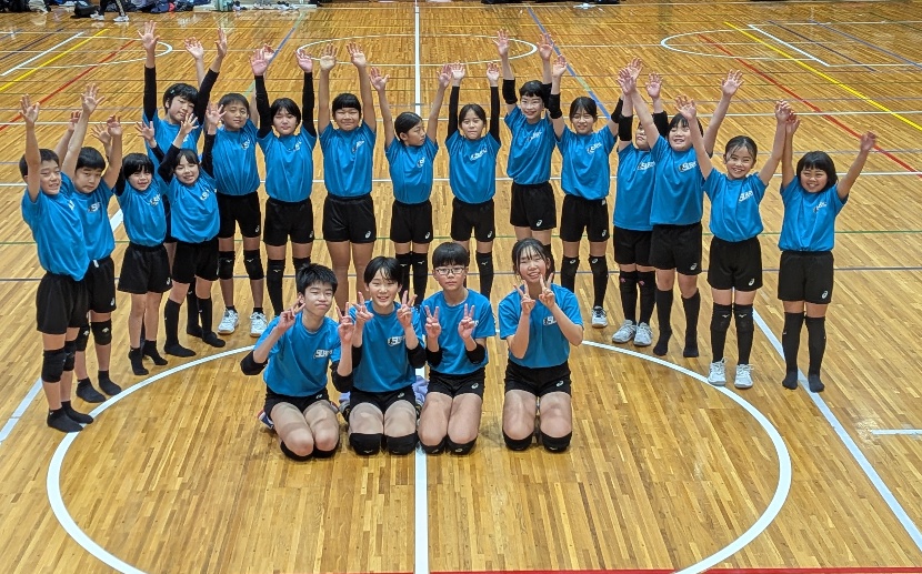 垂水区　バレーボールチーム試合風景(kobe SURRYL）