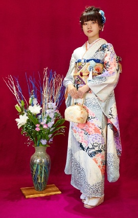 YUiMA|成人式振袖レンタル・卒業式袴レンタル・着付・ヘア＆メイク髪