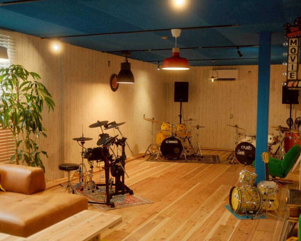 OME DRUM SCHOOL (おうめドラムスクール)