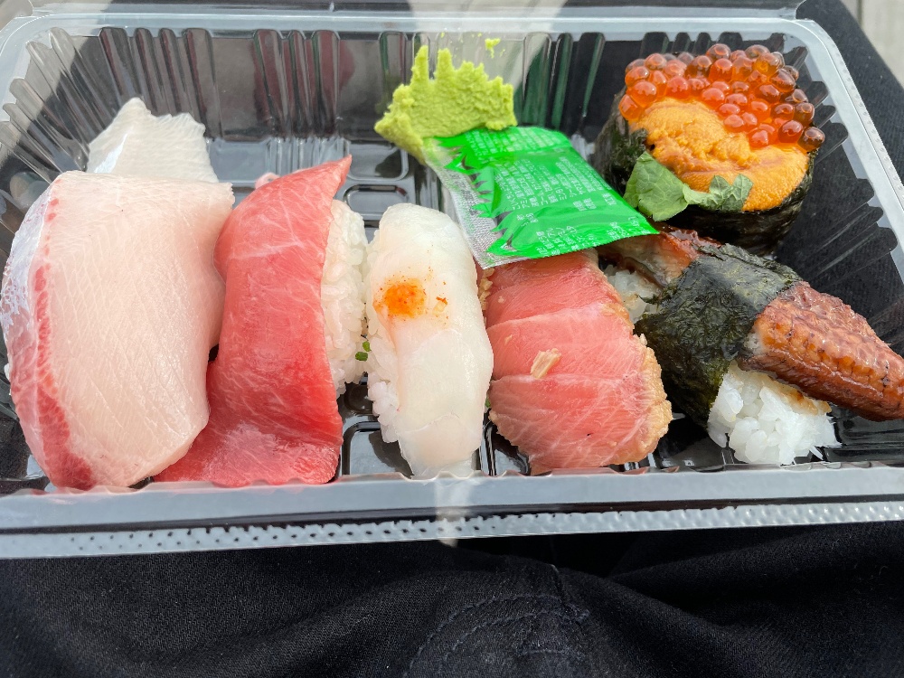 Sushi in Karato ichiba