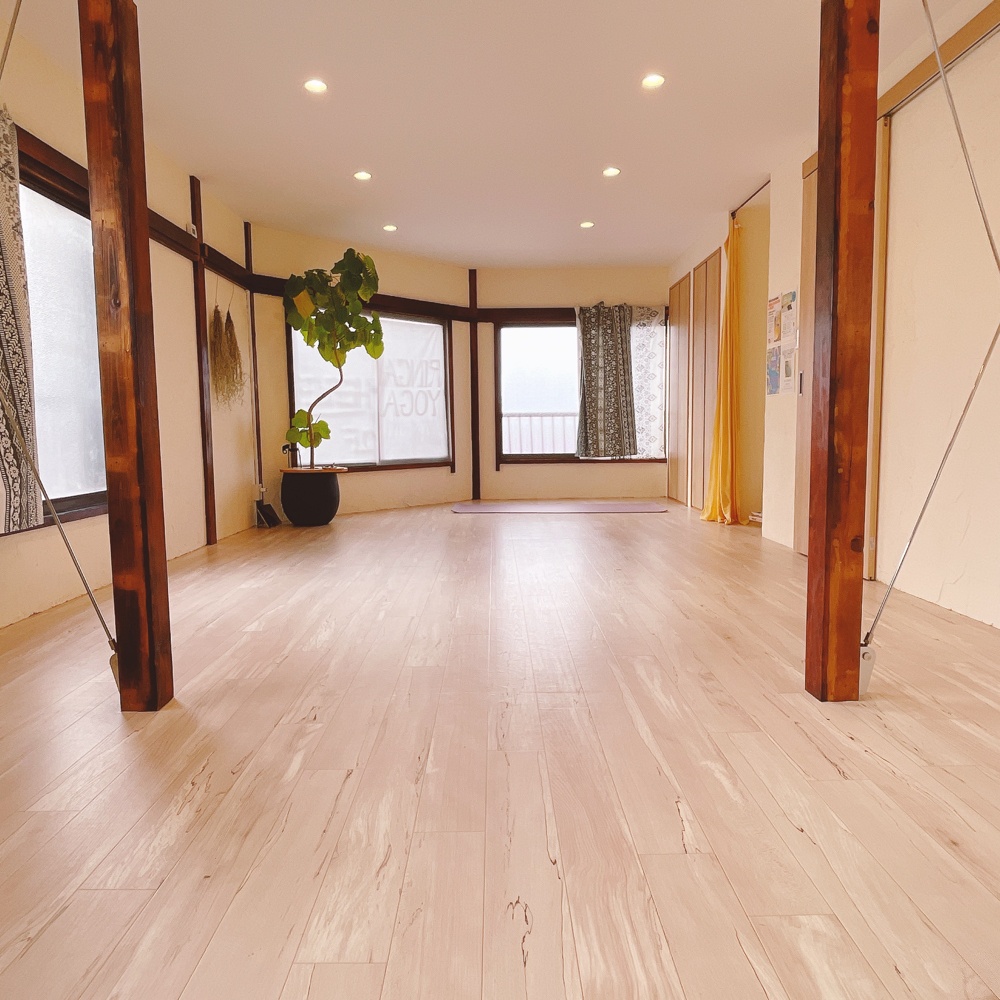 RingaYoga(リンガヨガ）のスタジオ内風景