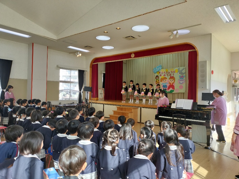 東京多摩幼稚園　誕生日　お誕生日会　立川　東大和　武蔵村山　