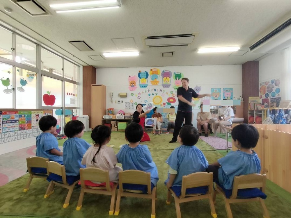 東京多摩幼稚園　インターナショナル　クラス　ネィティブ　イギリス　英語　英国