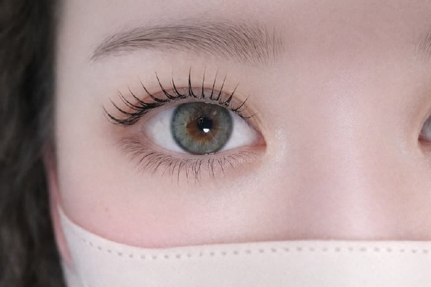 摂津市千里丘のまつげパーマ専門サロン me