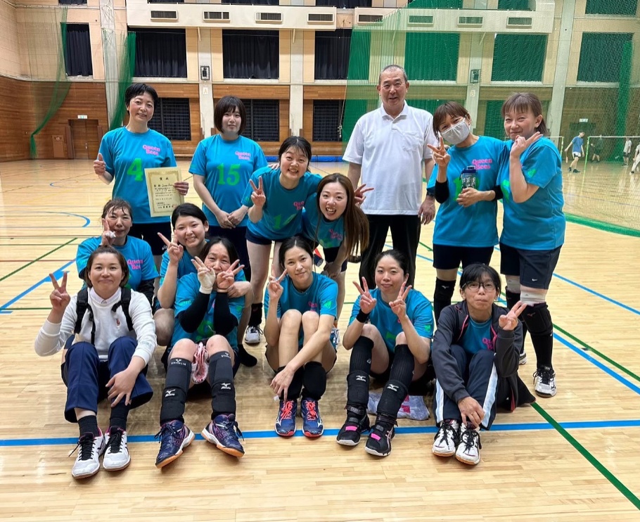 QueenBees
バレーボール　東村山市